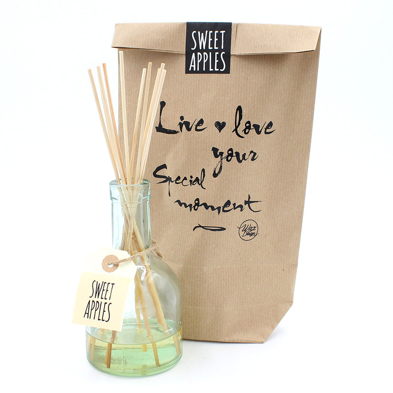 Recycled Glass Diffuser - Sweet Apples